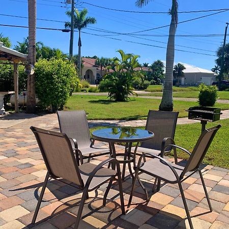 2 Bed Cottage With Pool, Close To Beach! Bbq Grills & Patio Fort Myers Esterno foto