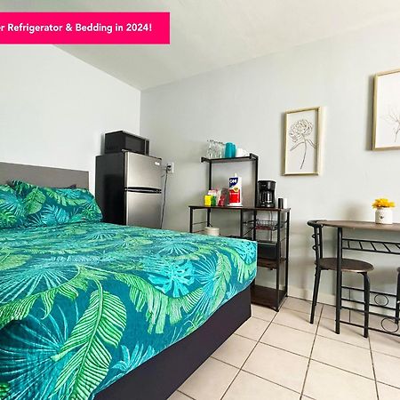 2 Bed Cottage With Pool, Close To Beach! Bbq Grills & Patio Fort Myers Esterno foto