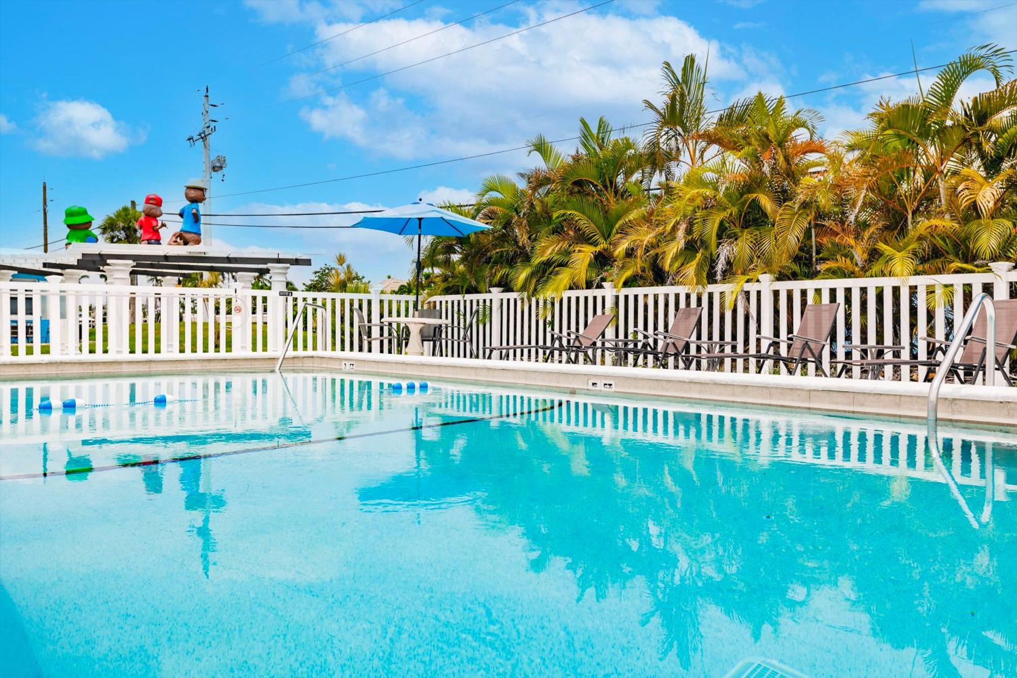 2 Bed Cottage With Pool, Close To Beach! Bbq Grills & Patio Fort Myers Esterno foto
